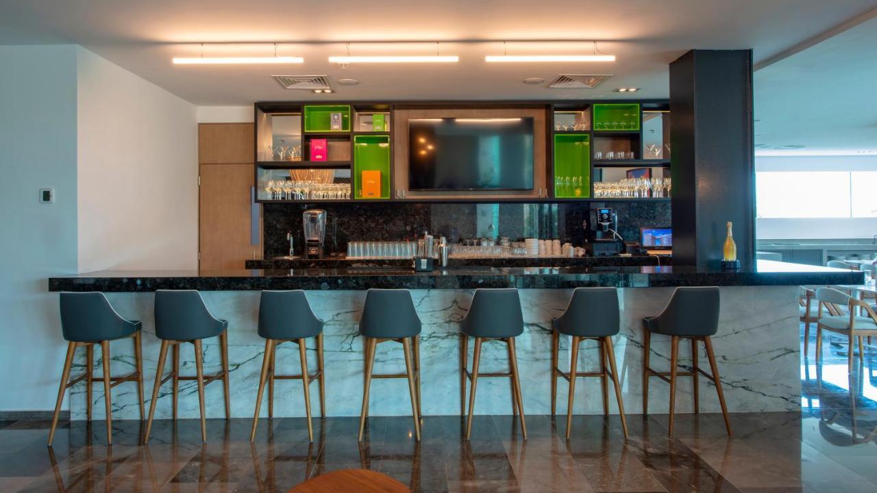 Holiday Inn & Suites - Merida La Isla By Ihg Extérieur photo