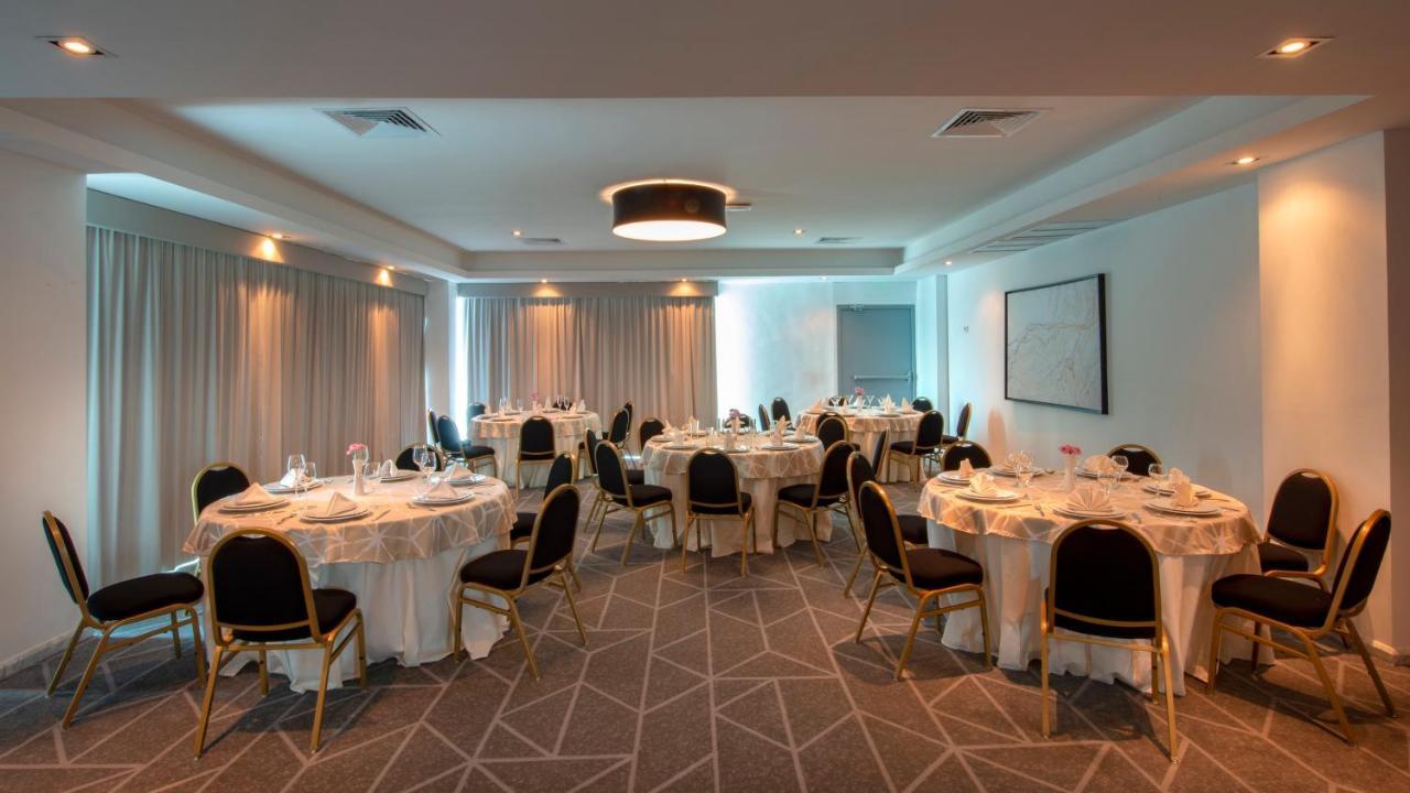 Holiday Inn & Suites - Merida La Isla By Ihg Extérieur photo